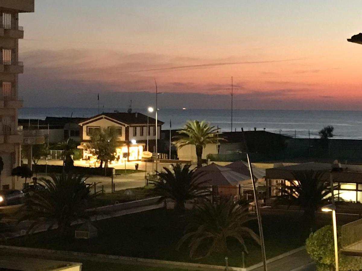 My Happy Place Lido di Camaiore Exterior photo
